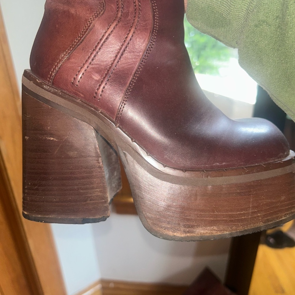 Vintage Sonax 70s Chunky Platform Brown Mahogany Boots - Picture 8 of 10